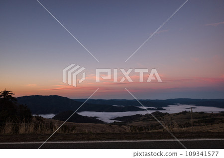 road in the mountains in northern california at dawn road in the mountains in northern california at dawn 109341577