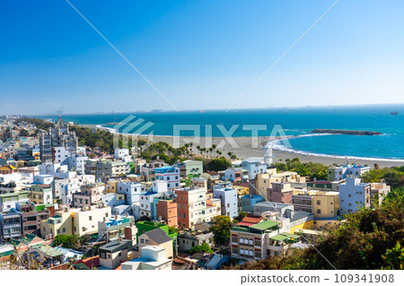 Cityscape of Cijin District seen from Kaohsiung Lighthouse Kaohsiung City, Taiwan 109341908