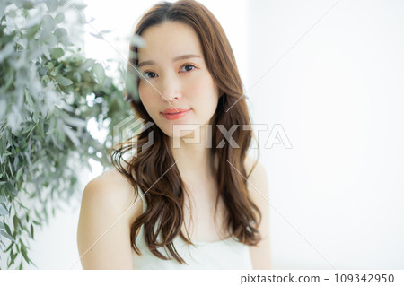 Hair care image for young women 109342950
