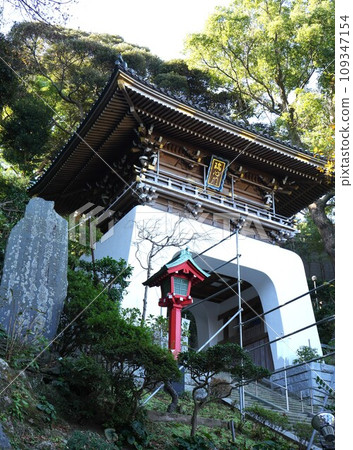 江之島神社Ruisamon門 109347154