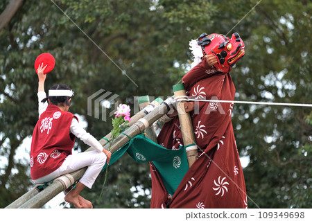 播州姬路秋季祭、英賀神社舞獅、梯獅 109349698