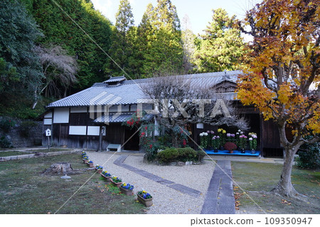 Former Yagyu clan chief retainer residence in late autumn 109350947