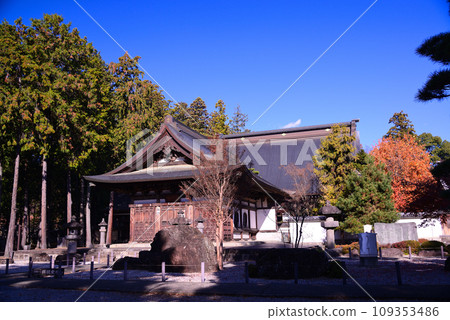 Kai Takeda clan's family temple - Erinji Kai Takeda clan's family temple - Erinji 109353486