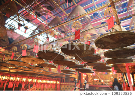 Feb 7 2015 Sheung Wan, central and western district, Hong Kong Feb 7 2015 Sheung Wan, central and western district, Hong Kong 109353826