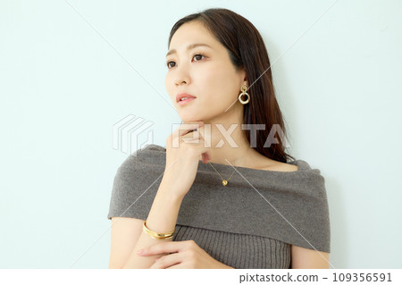 Woman in knit dress 109356591
