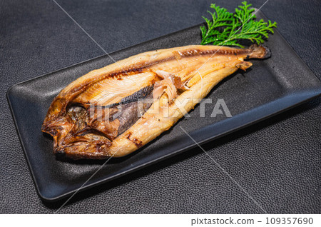 Grilled mackerel 109357690