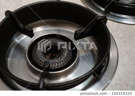 Gas stove Gas stove 109359329