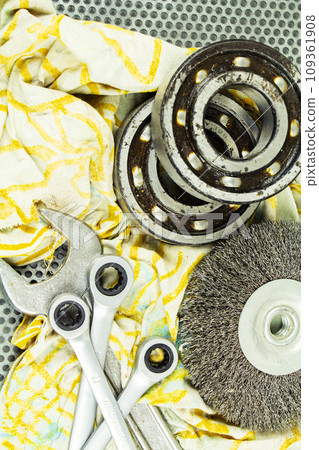 Ball Bearings steel bearings, tractor parts. Ball Bearings steel bearings, tractor parts. 109361908