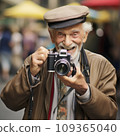 lifestyle photo humor an elderly old photographer 109365040