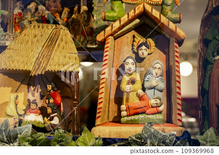 瑞士，耶穌誕生，馬廄，聖誕節，スイス、イエスが生まれた、馬廄、クリスマス、Jesus 109369968