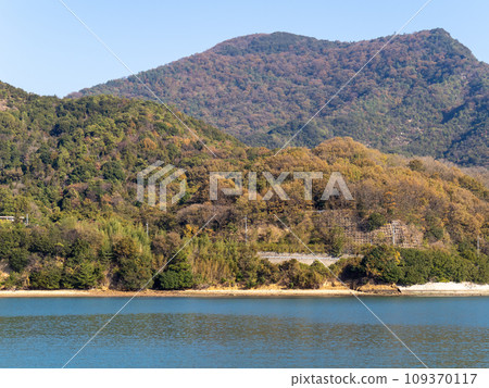 Scenery of Shodoshima and the calm Seto Inland Sea. Tonosho Town, Shozu District, Kagawa Prefecture. Scenery of Shodoshima and the calm Seto Inland Sea. Tonosho Town, Shozu District, Kagawa Prefecture. 109370117