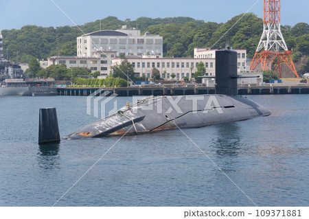 Decaying Maritime Self-Defense Force Harushio-class submarine 109371881