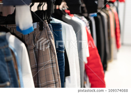 Clothes on a hanger rack 109374088
