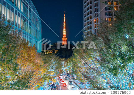 Tokyo Tower with Roppongi Hills Christmas Illumination, light up christmas market in Tokyo, Japan., landmark and popular for tourists attraction in Tokyo. Tokyo, Japan, 18 November 2023 109376963