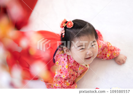 New Year's holiday baby in a kimono 109380557
