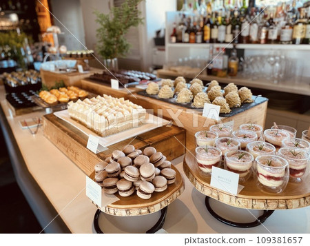 套房自助餐 109381657