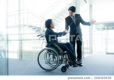 businessman in wheelchair 109383030