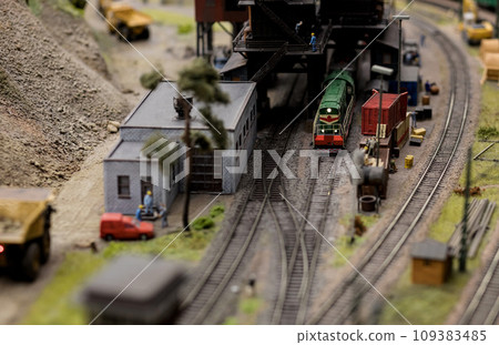 Miniature model train 109383485