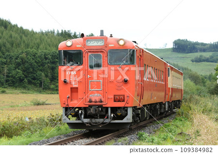 Kiha 40 的最後一次演出 石北本線普通列車 Kiha 40 復興 JNR 顏色 接近退休 109384982