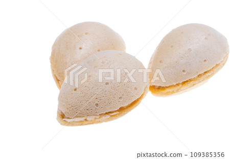 spanish almond dessert spanish almond dessert 109385356