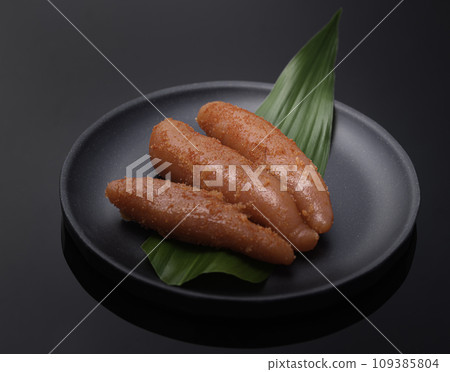 Hakata High-grade Karashi Mentaiko (one piece) Hakata High-grade Karashi Mentaiko (one piece) 109385804