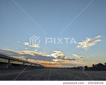 autumn sky autumn sky 109388548