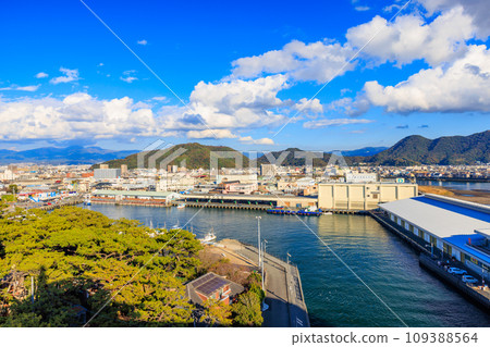 Numazu Fish Market seen from the Numazu Port Large Observation Water Gate “View” 109388564