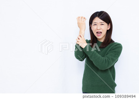 40多歲女性皮膚乾燥 40多歲女性皮膚乾燥 109389494