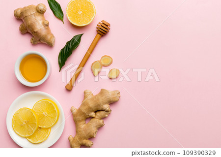 Natural cold and flu home remedies. Natural ingredients for immunity stimulation and viruses protection. top view flat lay Natural cold and flu home remedies. Natural ingredients for immunity stimulation and viruses protection. top view flat lay 109390329