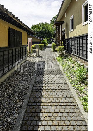 小布施高井紅山紀念館與栗子路 小布施町，長野縣 109396527