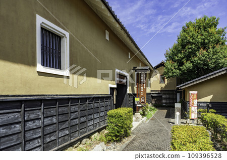 小布施高井紅山紀念館與栗子路 小布施町，長野縣 109396528