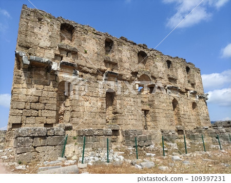 Nymphaeum. Aspendos. Daytime shooting without people Nymphaeum. Aspendos. Daytime shooting without people 109397231