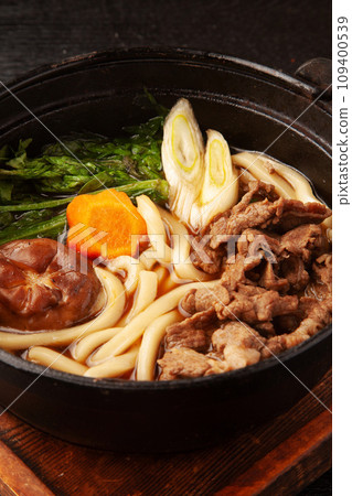 牛肉壽喜烏冬面 109400539