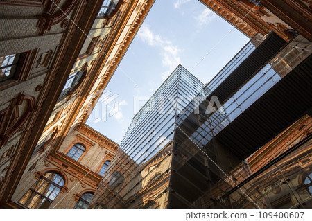 Fragment of the interior facade of the Vienna State University building. 109400607