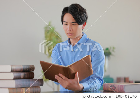 考古學家_大學教授_古文獻閱讀1 109402170