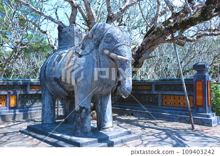 Elephant stele, Tu Duc Temple, Vietnam 109403242