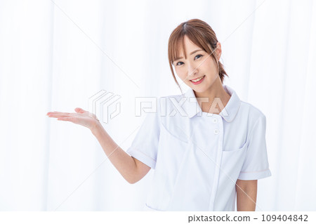 微笑的護士 109404842