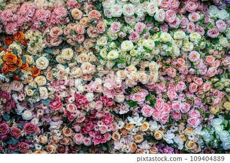 Rose artificial flowers 109404889