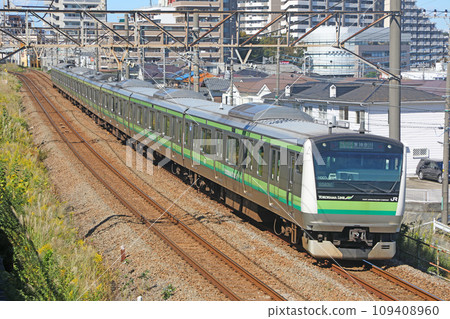 Vehicles running on the Yokohama Line Vehicles running on the Yokohama Line 109408960