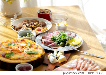 家庭聚會食物 家庭聚會食物 109409333