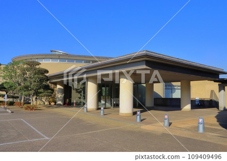  大分市美術館 109409496