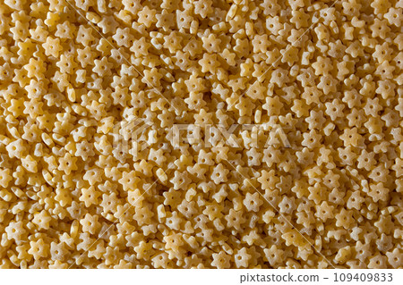 Uncooked Stelline Pasta Background 109409833