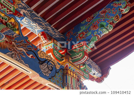 Eikando (Zenrinji) Amida-do Hall Colors that express the majesty of the Pure Land Eikando (Zenrinji) Amida-do Hall Colors that express the majesty of the Pure Land 109410452