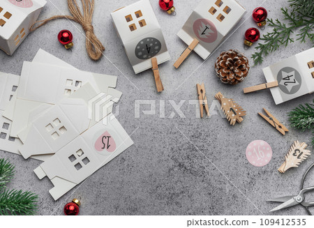 Advent calendar, Christmas gifts 109412535