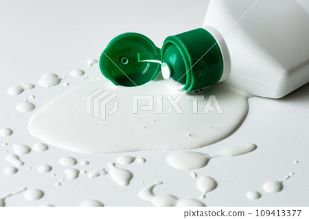 Cleanser Cleaning detergent photo material Cleanser Cleaning detergent photo material 109413377