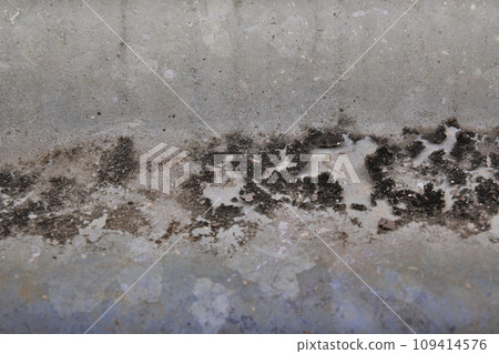 Grunge cracked wall Grunge cracked wall 109414576