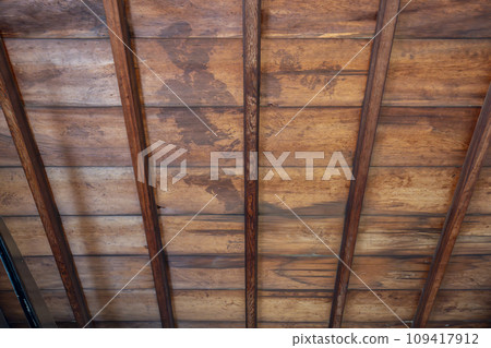 從伏見桃山城搬遷的源光庵血天花板 109417912