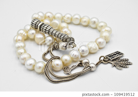 White pearl and silver beads sequenced, short rosary, tespih tesbih 109419512