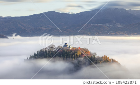 在天空中的城堡 109422871