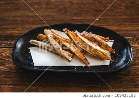 炸牛蒡 炸牛蒡 109423198